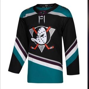 Mens adidas Anaheim Ducks Black Alternate Authentic Jersey sz 46 and 56